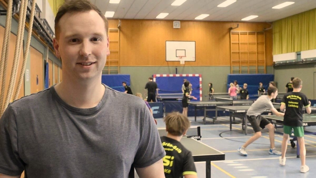 Ehre, wem Ehre gebührt! Die BZ berichtet über unseren TT-Jugendcoach Micha Stumpf
